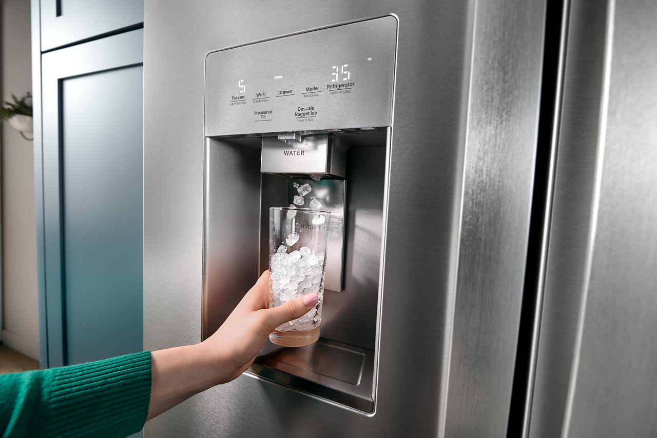 WRMC7436T Recirculates Melted Ice