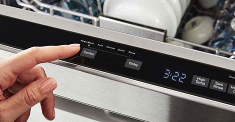 This course will go over the Maytag 2020 Dishwasher Lineup. With features like Dual Power Filtration, the PowerBlast cycle, and introducing a new 3rd level rack, you will want to check these new models out.