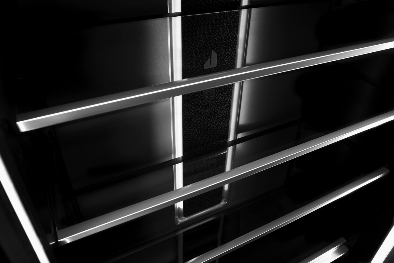 JBRFR30IG Solid Glass and Metal